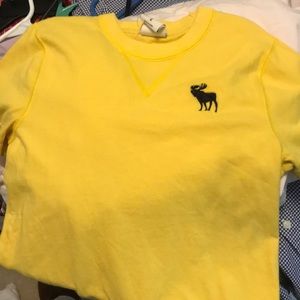 Abercrombie kids muscle fit shirt size L
